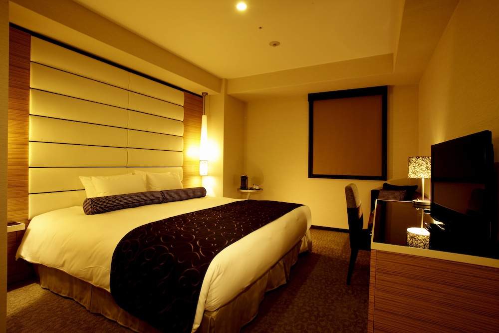 エグゼクティブダブル：禁煙 (ベッド幅200 cm) (0-11歳 食事・布団なし) | ホテルトラスティ大阪阿倍野