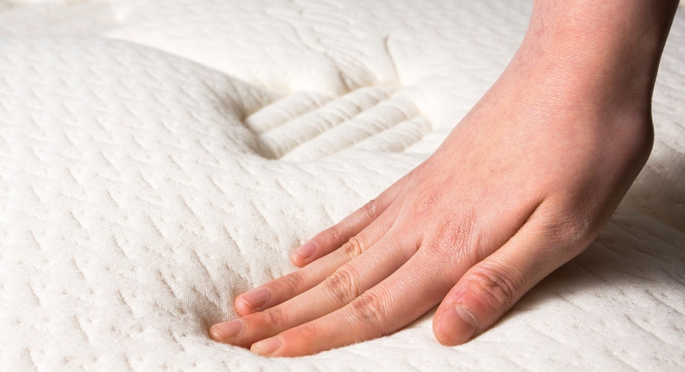 ダブルルーム (ダブルベッド1台) 禁煙 客室の設備とサービス4 | アパホテル〈秋葉原駅前〉