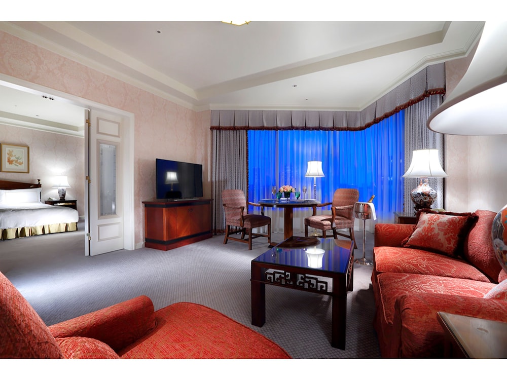 デラックス ガーデンスイート キングベッド 1 台 禁煙 / ラウンジ&スパご利用付 | ホテル椿山荘東京