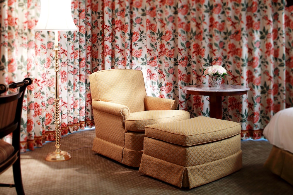 スーペリア シングルサイズベッド 2 台 禁煙 シティビュー 客室1 | ホテル椿山荘東京