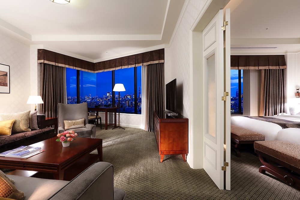 ジュニア スイートシングルサイズベッド２台 禁煙 シティビュー / ラウンジ&スパご利用付 | ホテル椿山荘東京