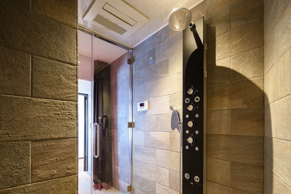 エグゼクティブツイン (古民家) 禁煙 バスルーム1 | EN HOTEL Shibuya