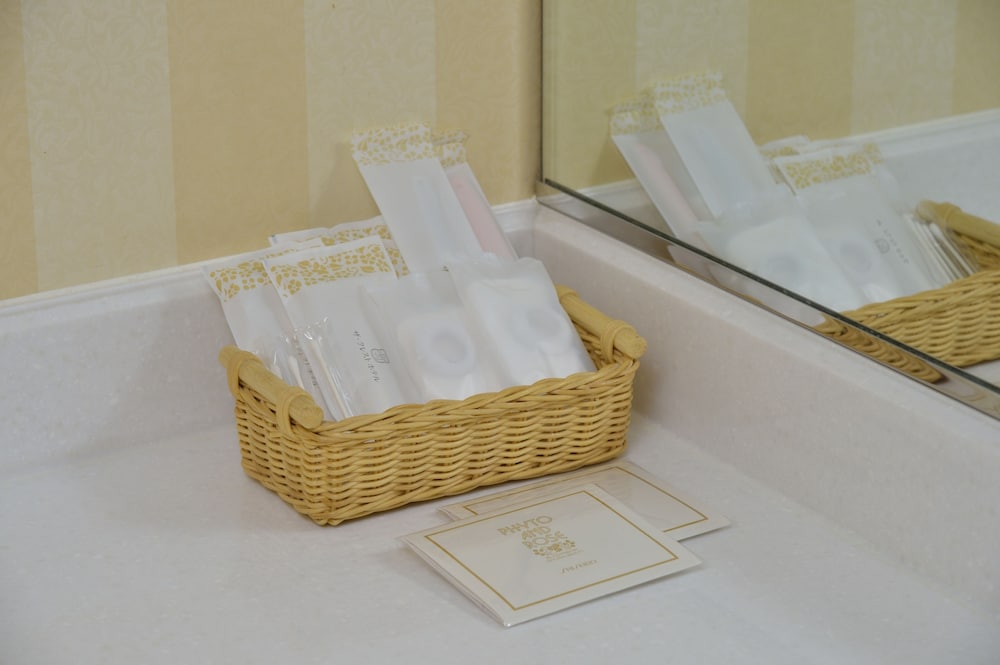 スタンダード ダブルルーム 禁煙 バスルームの設備0 | ザ・クレストホテル柏