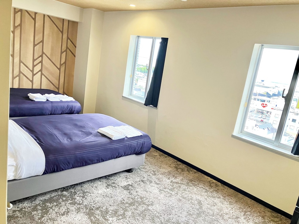 デラックス ツインルーム 禁煙 客室6 | ホテルリブマックス BUDGET 伊予三島