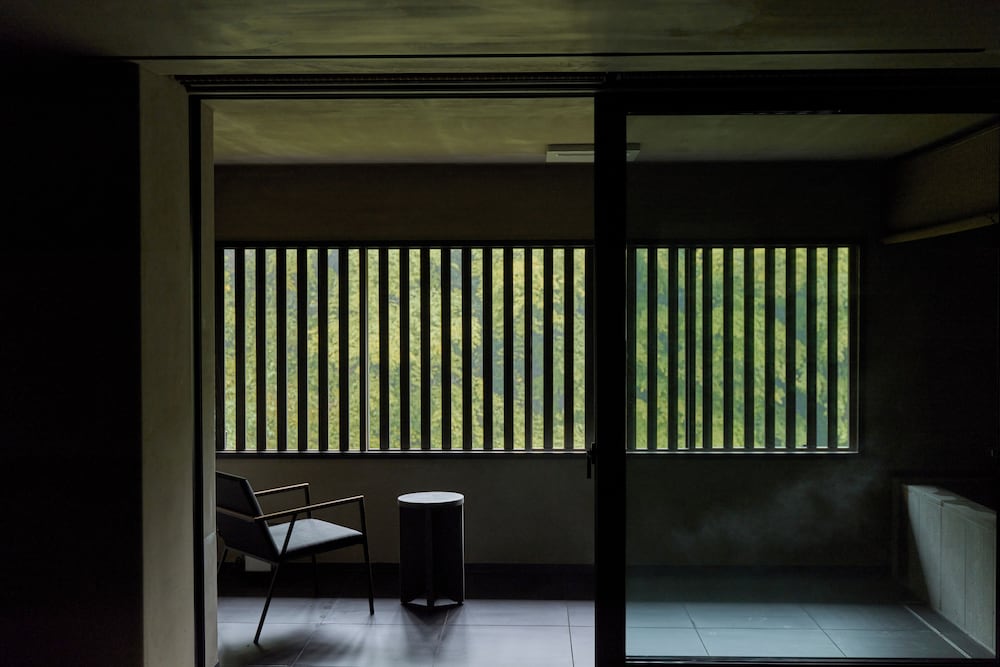 ジュニア スイート 客室1 | 花紫