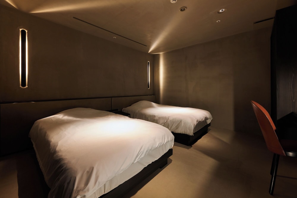 ジュニア スイート 客室2 | 花紫