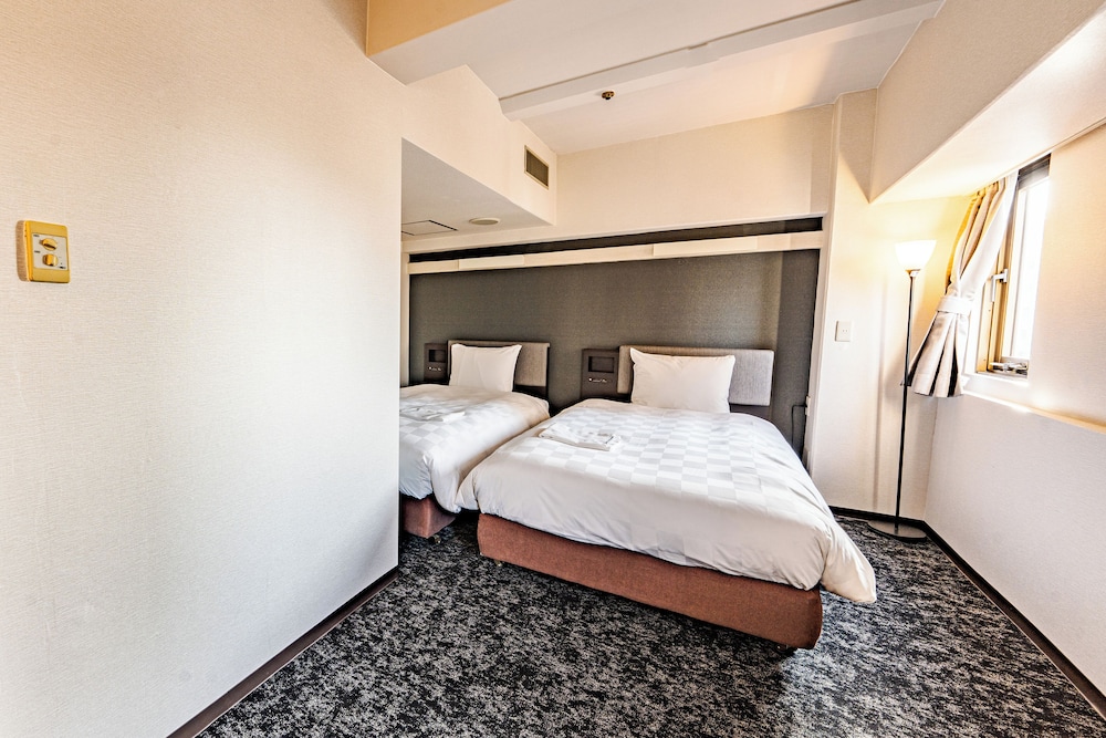 デラックス ツインルーム 客室2 | ホテルコンソルト新大阪