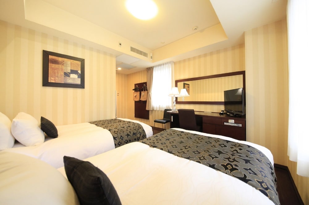 デラックス ツインルーム 喫煙可 客室1 | ホテルココ・グラン北千住