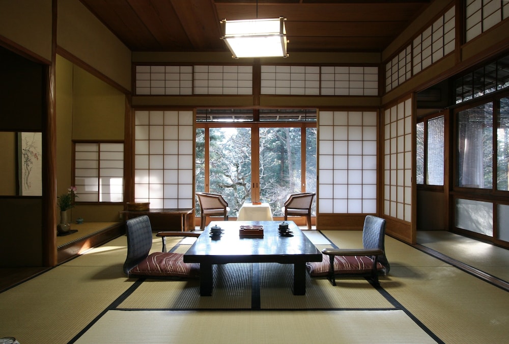 客室1 | 湯之島館