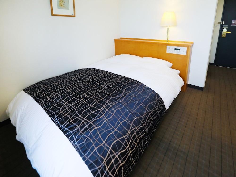 ダブルルーム 喫煙可 | アパホテル〈帯広駅前〉