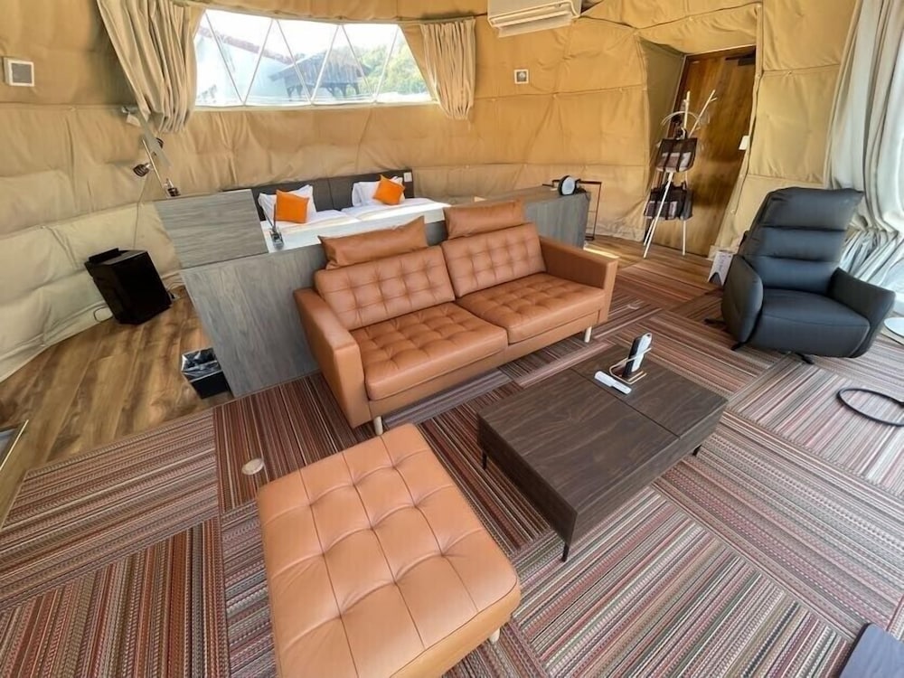 [グランピングルーム] 和洋室 38平米 DOG同伴OK [共用バス＆トイレ] 禁煙 客室1 | リブマックスリゾート函館　グリーンピア大沼