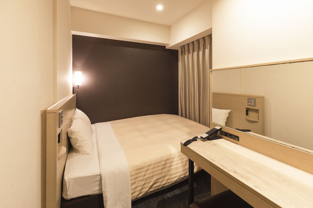 デラックスダブルルーム 禁煙 別館 | 相鉄フレッサイン新橋日比谷口