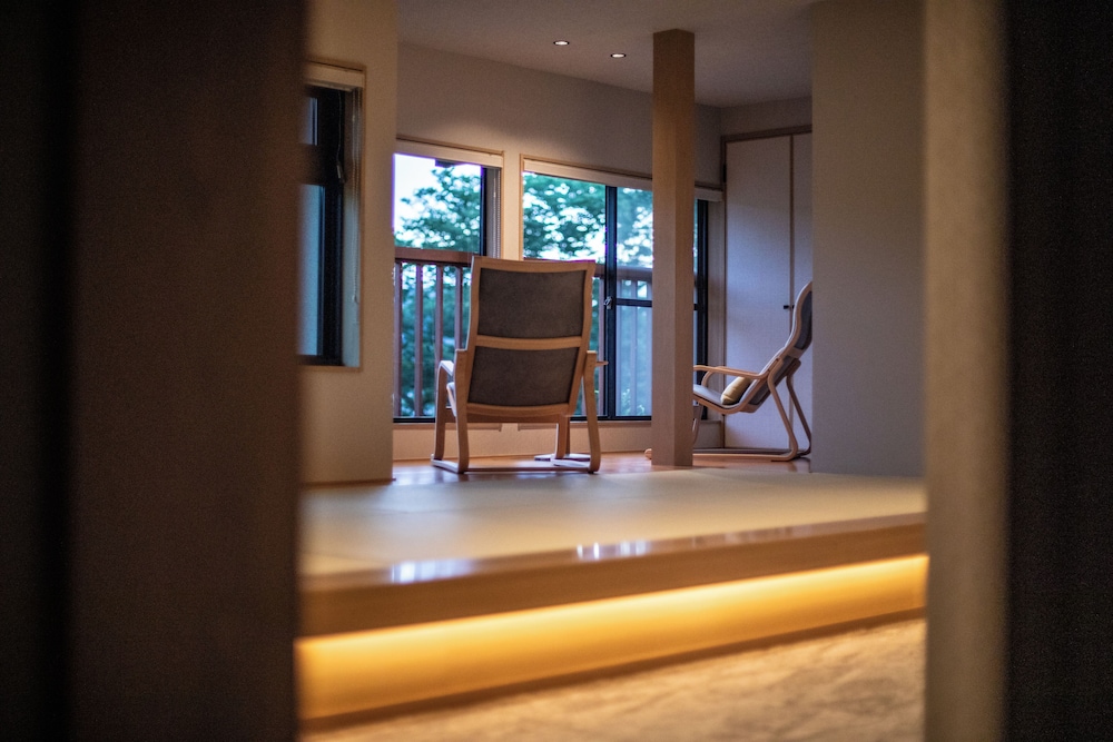 本館特別スイート温泉付き 紫翠 禁煙 客室1 | 御宿 一禅