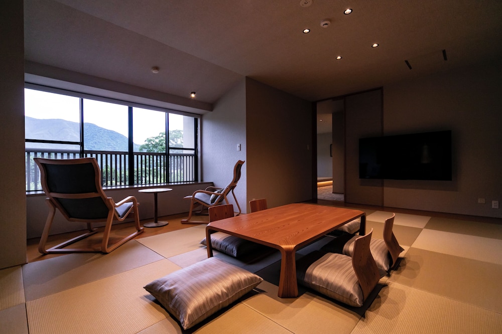 本館特別スイート温泉付き 紫翠 禁煙 客室10 | 御宿 一禅