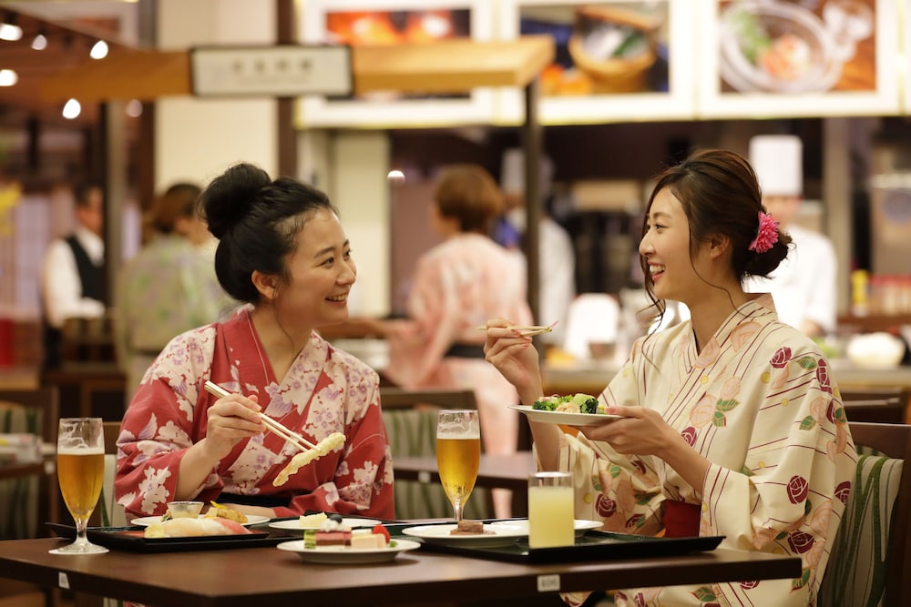 スタンダードツインルーム 2食付き(朝食・夕食) 禁煙 | 箱根湯本温泉 天成園