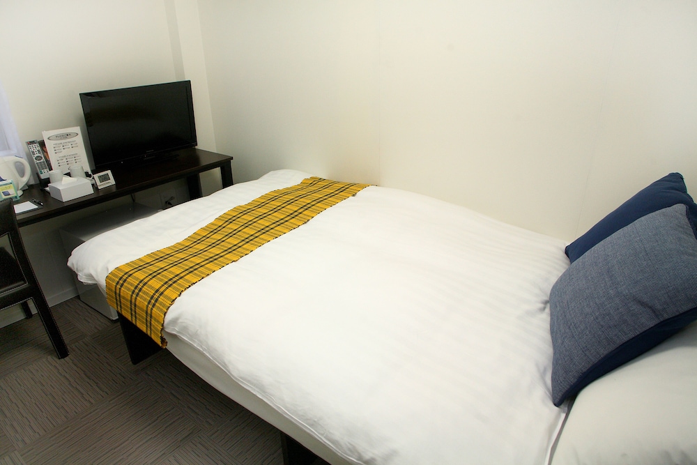 セミダブルルーム シモンズベッド 禁煙 | バリュー ザ ホテル仙台名取
