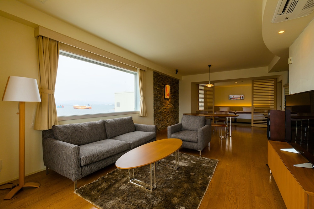 コーナースイート1004 喫煙 | Hakodate 男爵倶楽部 Hotel & Resorts