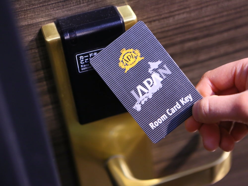 ダブルルーム 禁煙 客室の設備とサービス5 | アパホテル〈札幌すすきの駅西〉