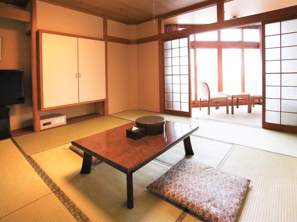 和室8畳(2名利用)喫煙 | アパホテル〈札幌すすきの駅西〉