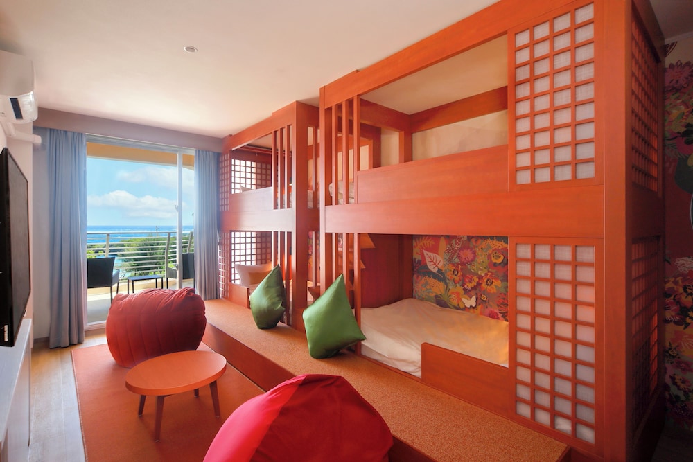 本館　スタンダード 2段x2 ベッド　禁煙 客室2 | ホテル ブリーズベイ マリーナ