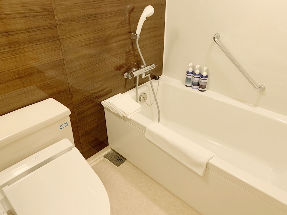 本館　スタンダード 2段x2 ベッド　禁煙 バスルーム0 | ホテル ブリーズベイ マリーナ