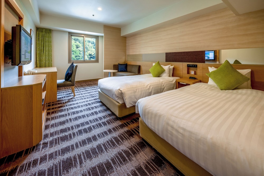 ツインルーム 禁煙 館おまかせ (眺望なし) 客室6 | 湯本富士屋ホテル