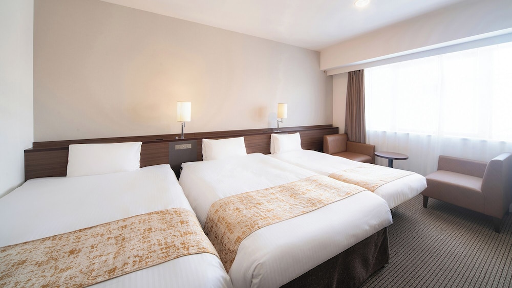 スーペリア トリプルルーム 禁煙 客室2 | ベッセルイン札幌中島公園