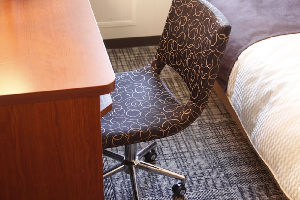 プチセミダブルルーム 禁煙 (ベッド幅100cm) 客室4 | セントラルホテル