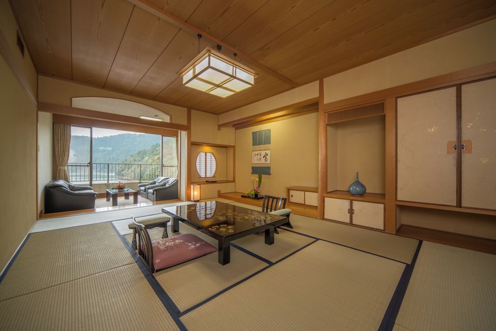 和洋室(禁煙) | 雲仙 東園