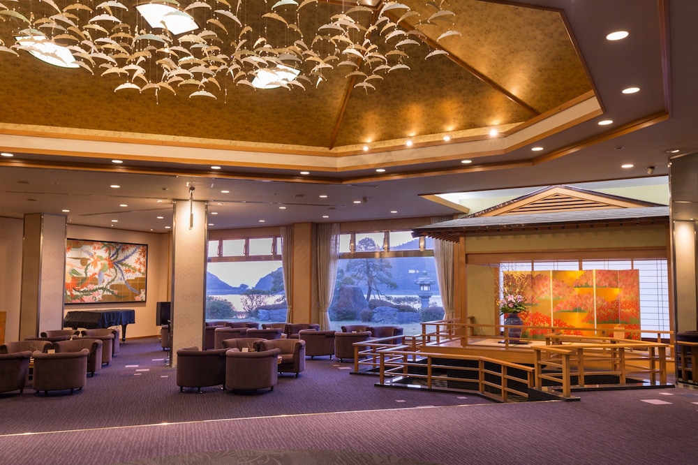 メインイメージ | 雲仙 東園