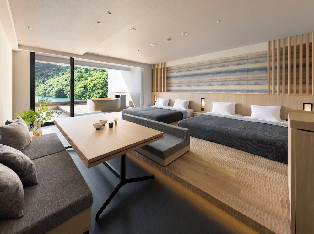 露天風呂付客室翠色(禁煙) | 雲仙 東園