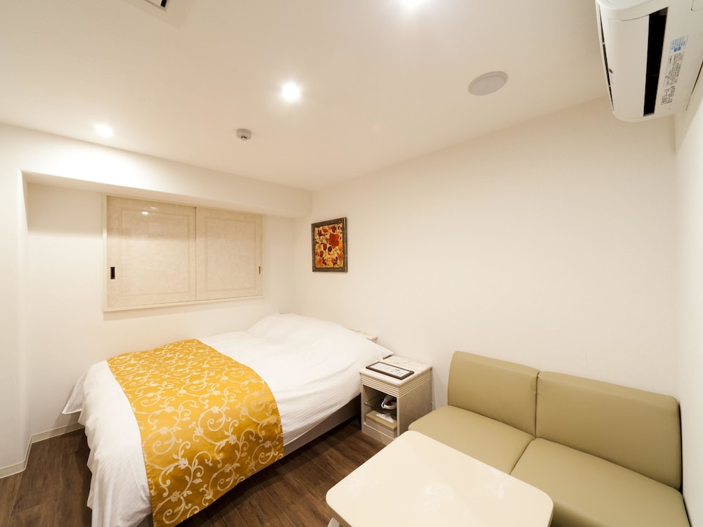 スタンダード ダブルルーム ダブルベッド 1 台 (Couples Hotel) 客室1 | ホテル ファインアロマ天王寺