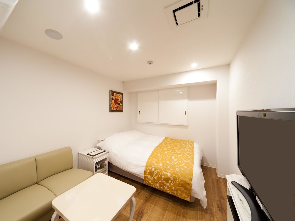 スタンダード ダブルルーム ダブルベッド 1 台 (Couples Hotel) 客室3 | ホテル ファインアロマ天王寺