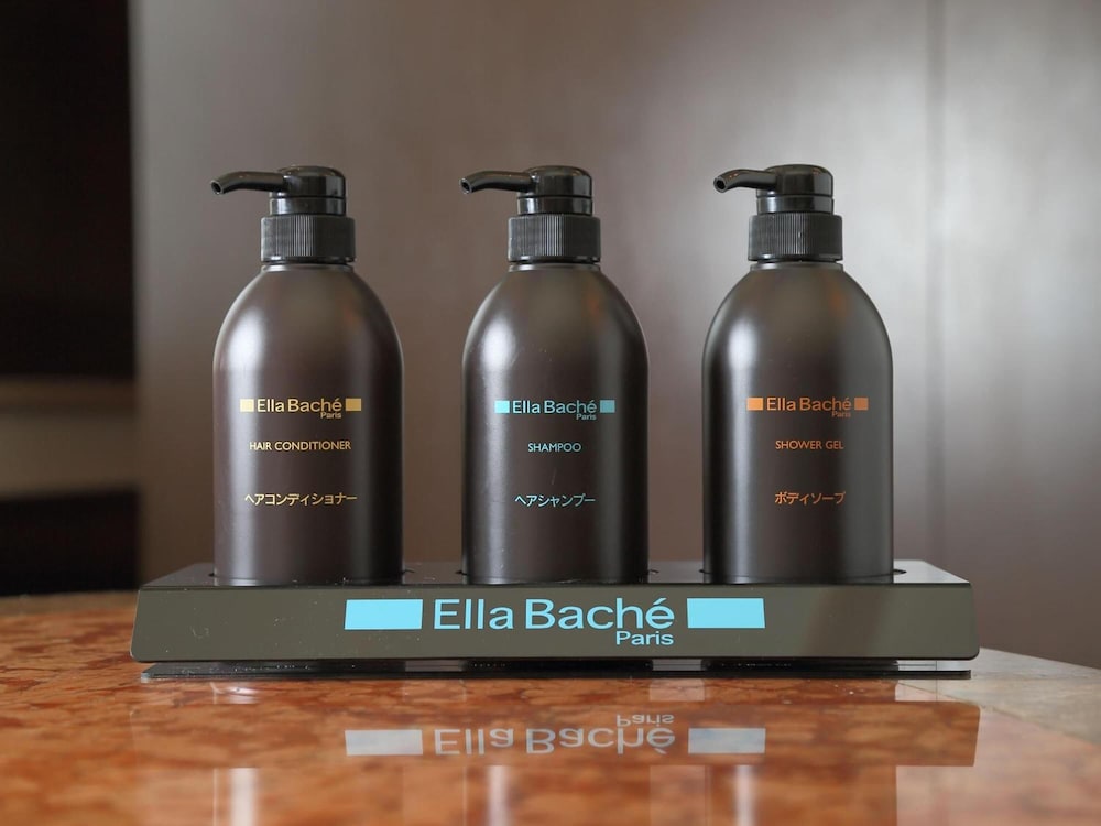 スタンダード ルーム キングベッド 1 台 (Couples Hotel) バスルーム3 | ホテルファインガーデン豊中 (伊丹空港)