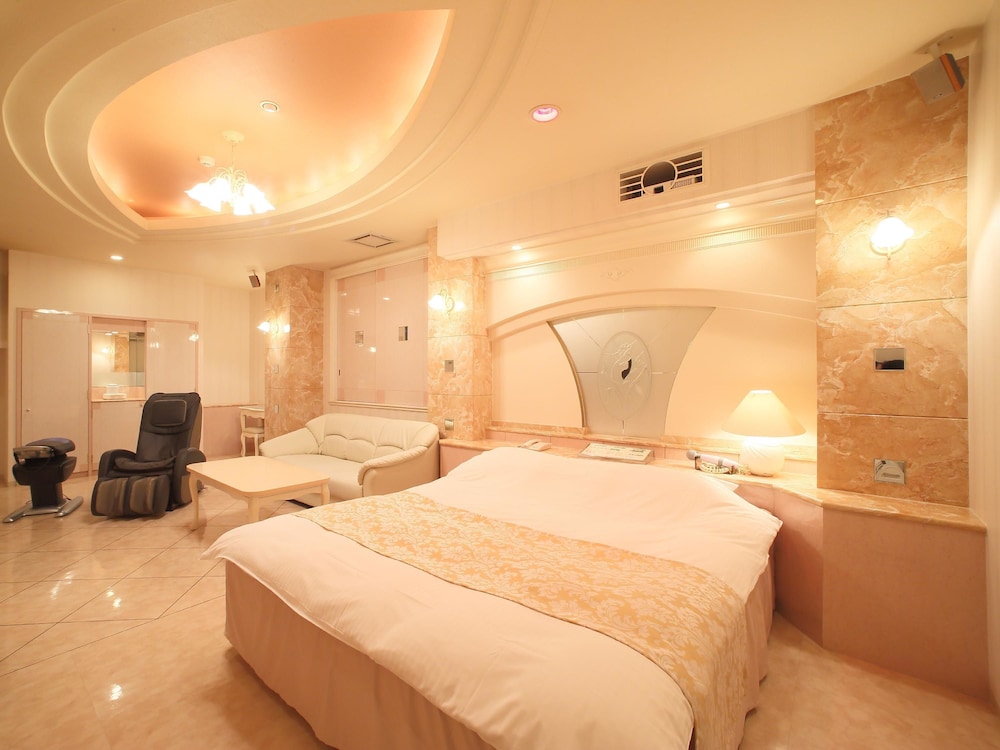スタンダード ルーム クイーンベッド 1 台 (Couples Hotel) 客室2 | ファインガーデン堺 I ・ II