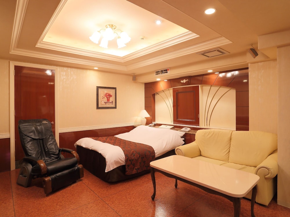 スタンダード ルーム クイーンベッド 1 台 (Couples Hotel) 客室2 | ホテル ファインガーデン桑名長島