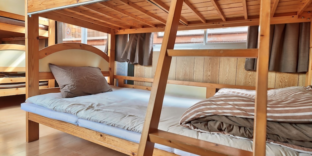 ファミリー 4 人部屋 3 ベッドルーム 客室4 | ホテル ハンビーリゾート