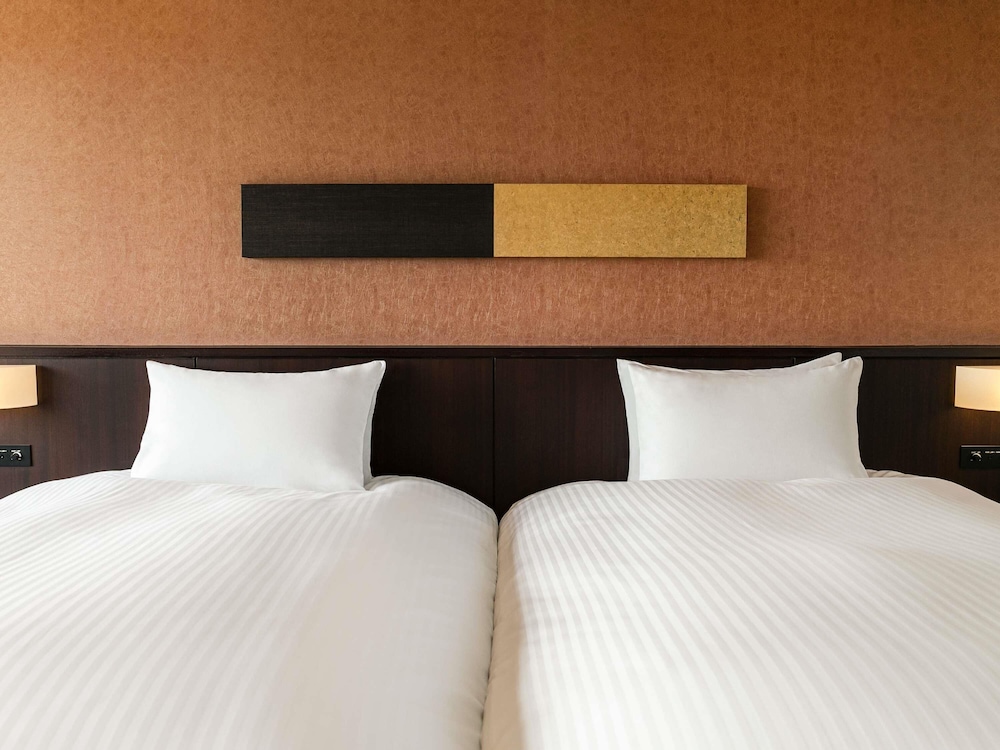 スタンダード ツイン （和洋室） 客室1 | グランドメルキュール沖縄残波岬リゾート