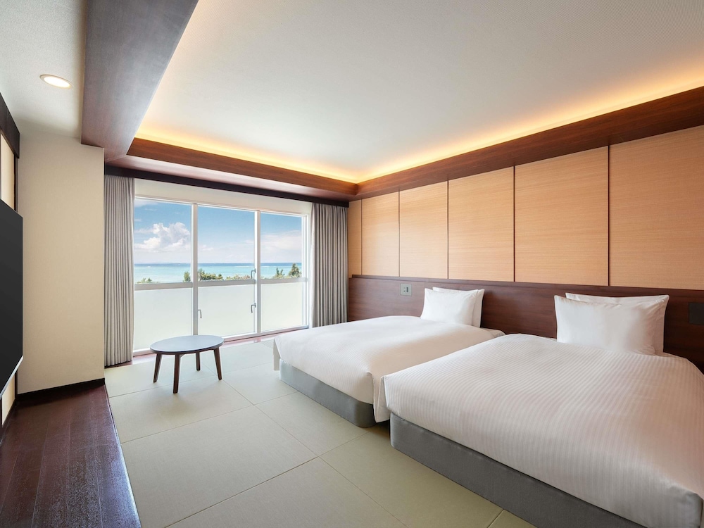 クラシックジャパニーズルーム シングルベッド2台 | グランドメルキュール沖縄残波岬リゾート