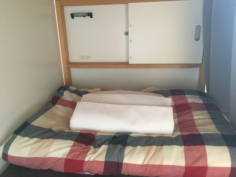 客室1 | サンチャゴ ゲストハウス 京都