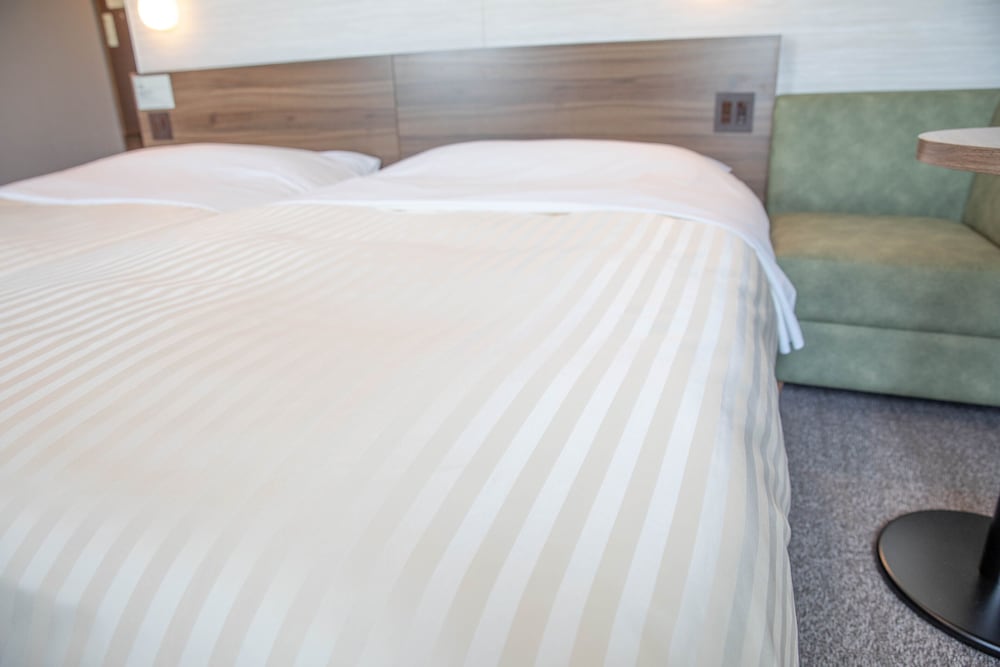 ［禁煙］コンパクトツインルーム 客室1 | スーパーホテル東京・赤羽駅南口