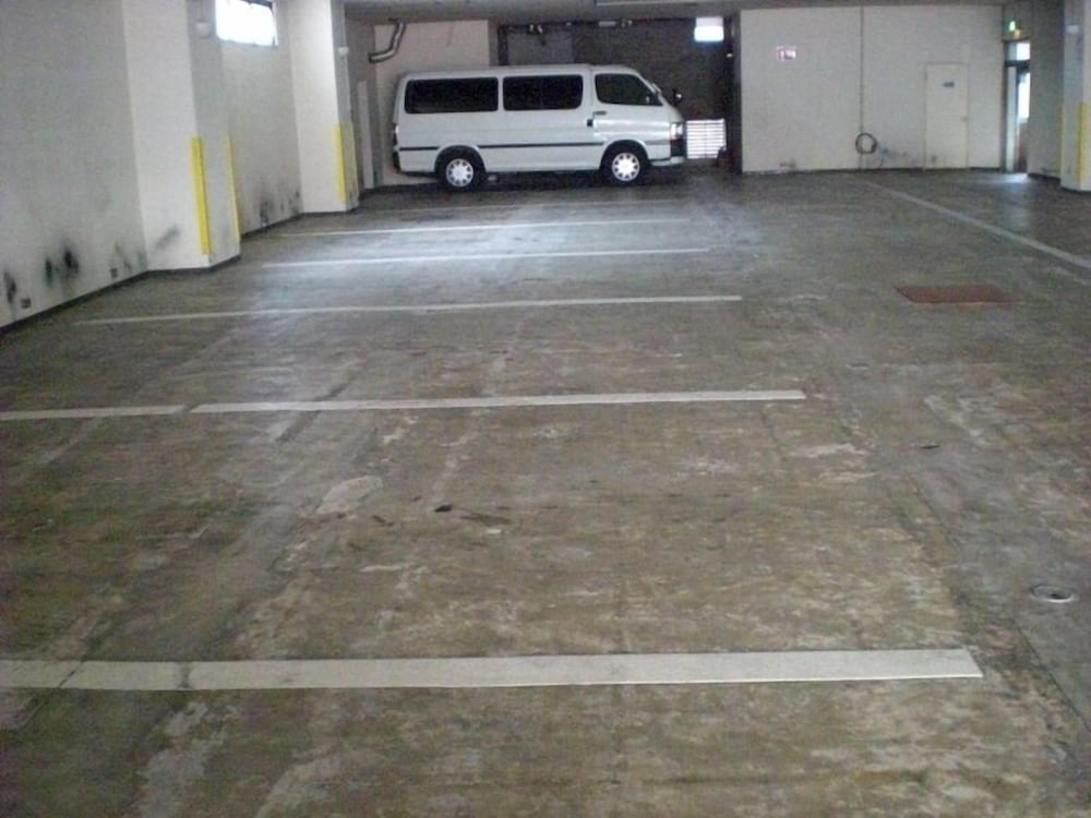駐車場1 | アークイン松美 駐車場1 | アークイン松美