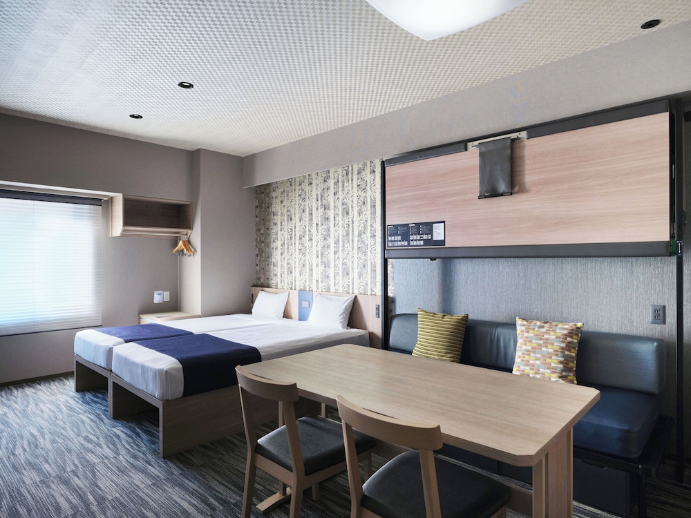 スーペリアファミリールーム 禁煙 客室11 | MONday Apart Premium 秋葉原