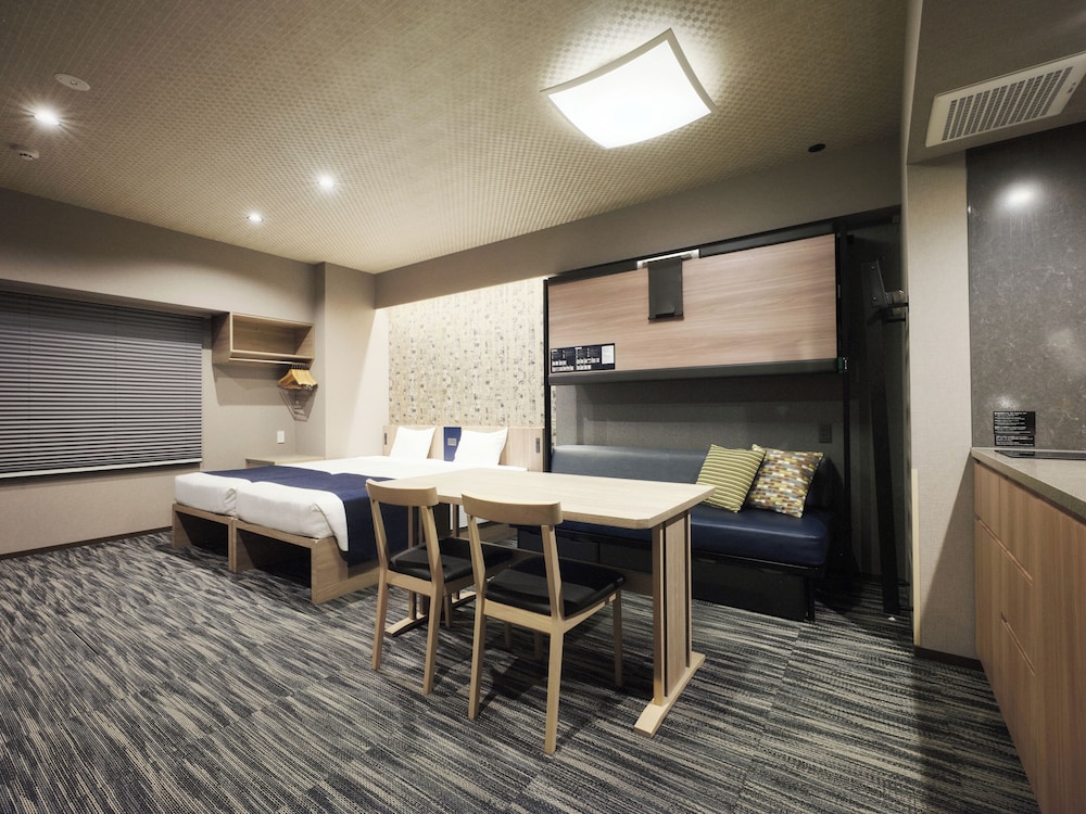 スーペリアキングルーム 禁煙 客室10 | MONday Apart Premium 秋葉原