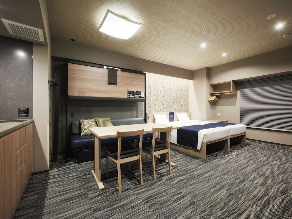 スーペリアキングルーム 禁煙 | MONday Apart Premium 秋葉原