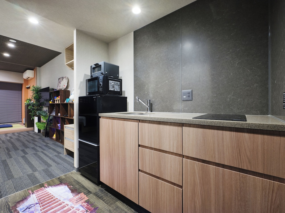 ゲームルーム 禁煙 客室1 | MONday Apart Premium 秋葉原浅草橋ステーション