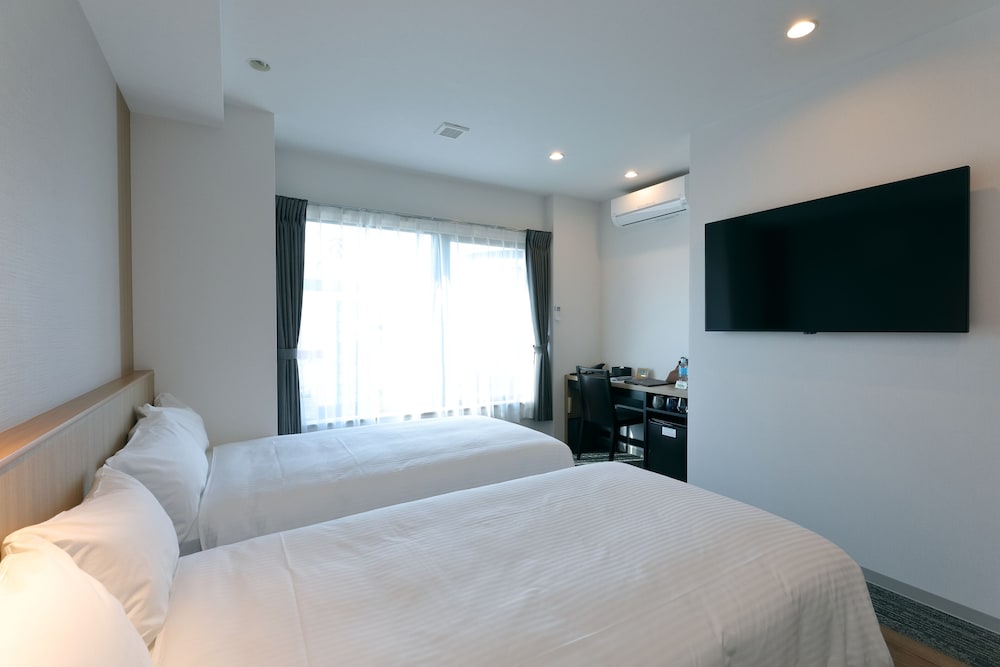 ハリウッドツインルーム　禁煙 客室1 | アットインホテル豊田市駅