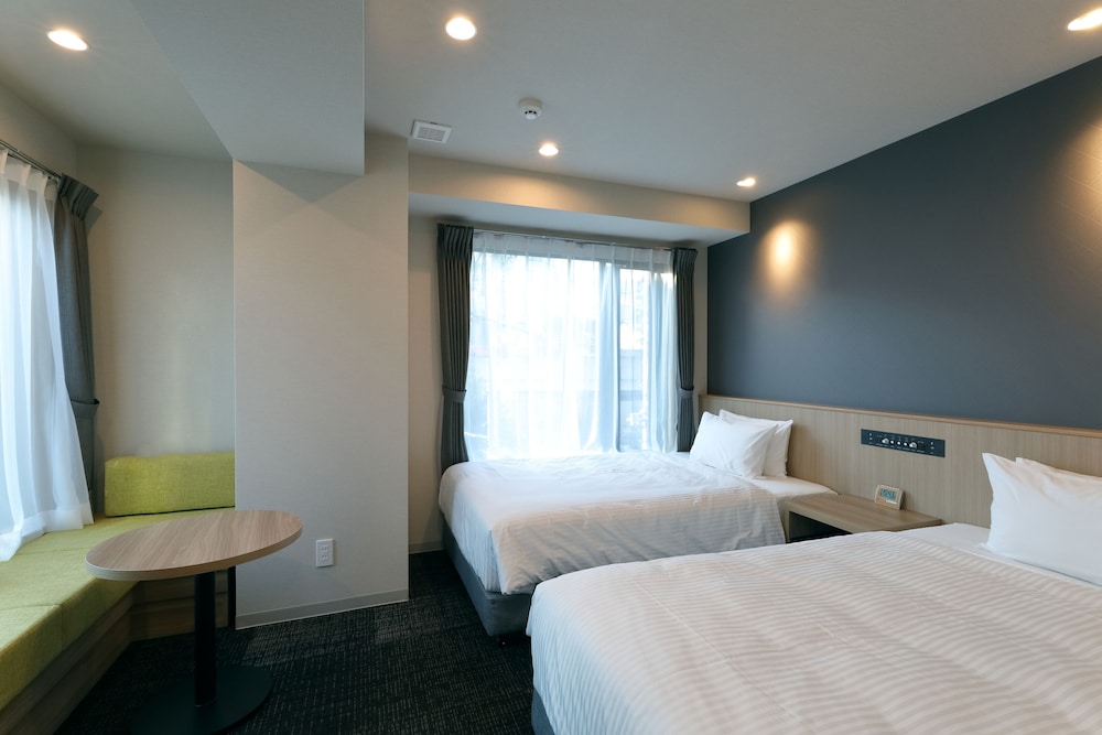 客室1 | アットインホテル豊田市駅