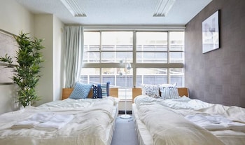 TORA HOTEL Taito B
