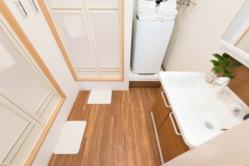 押上501 バスルームのシンク0 | TORA HOTEL Skytree V